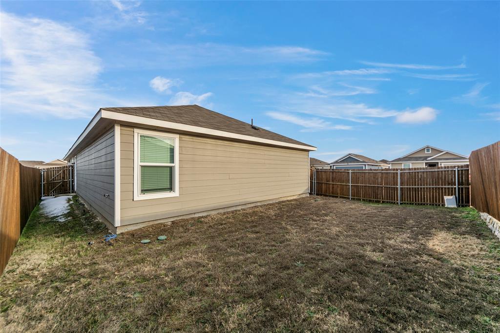 5430 LONGSHADOW Drive