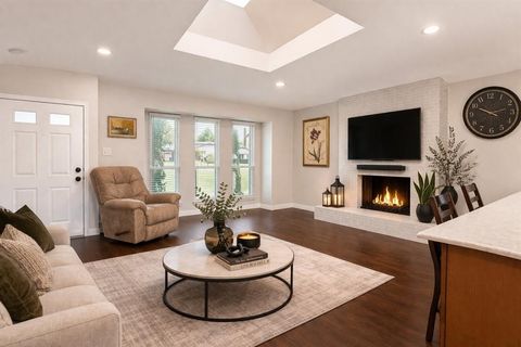 Tiny photo for 2720 Oak Trail, Carrollton, TX 75007 (MLS # 21221967)