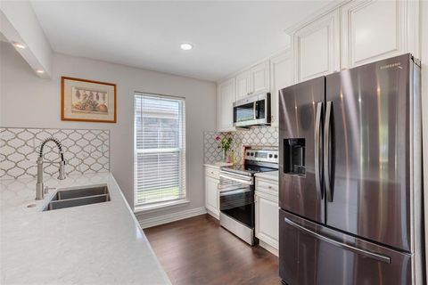 Tiny photo for 2720 Oak Trail, Carrollton, TX 75007 (MLS # 21221967)