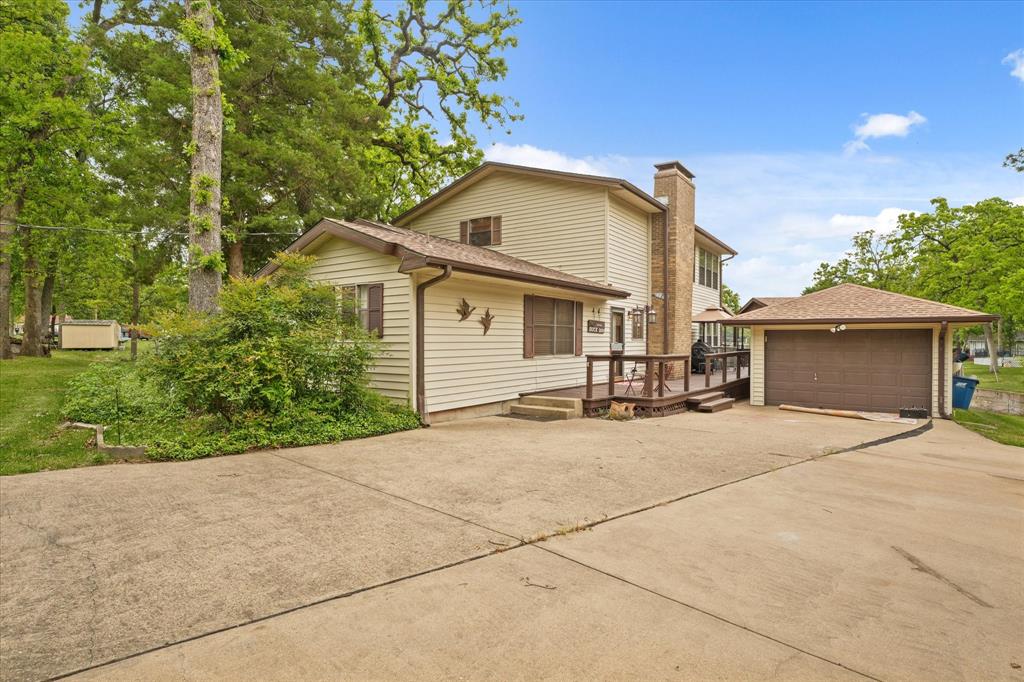 1505 Kanakoa * Drive S