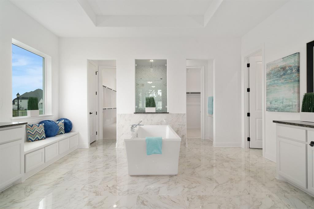 Townlake Ph Four - Residential