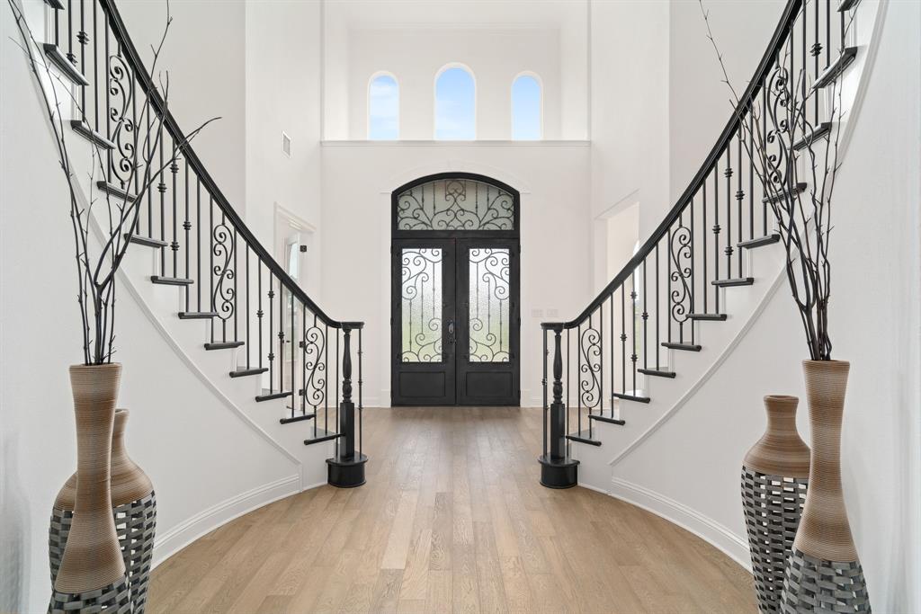 Townlake Ph Four - Residential