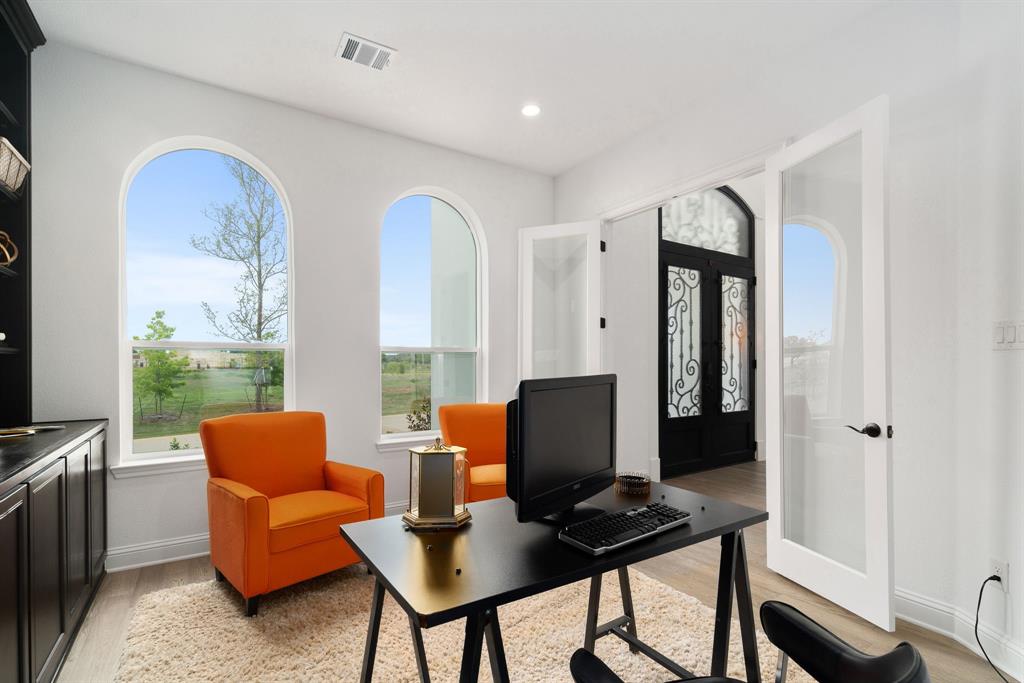 Townlake Ph Four - Residential