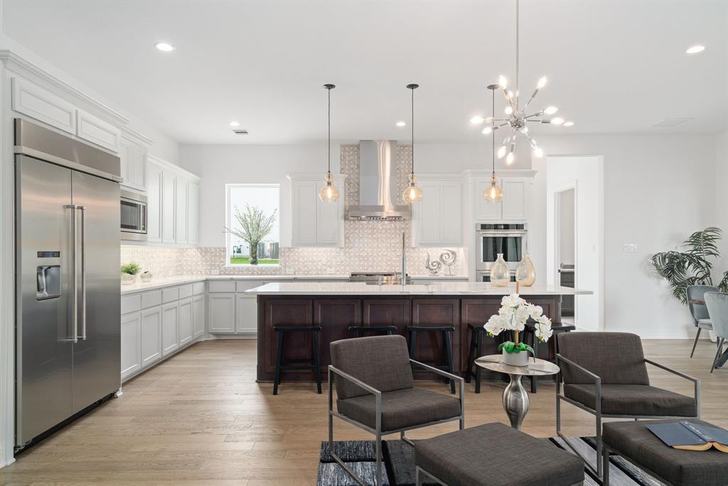 Townlake Ph Four - Residential