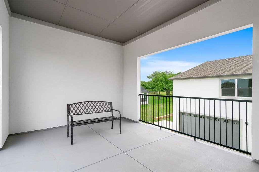 Townlake Ph Four - Residential