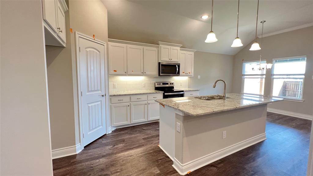 Stonewood Estate Phase 4 - Residential Lease