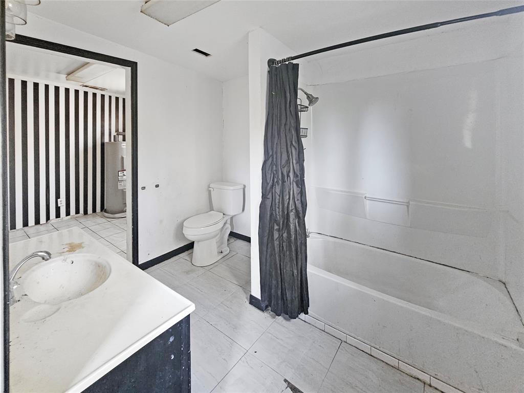 Cedarcrest Shores Estate - Residential