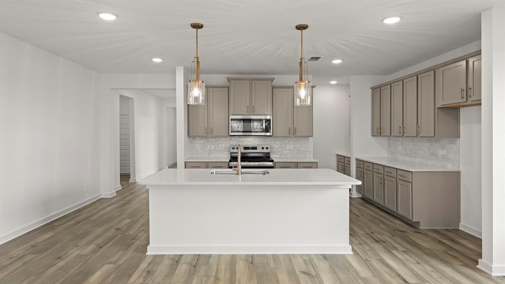 3529 Fathia Lane