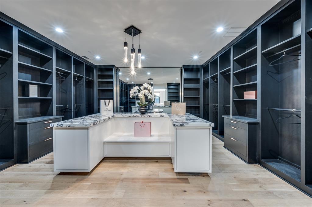 Edgestone At Legacy - Residential