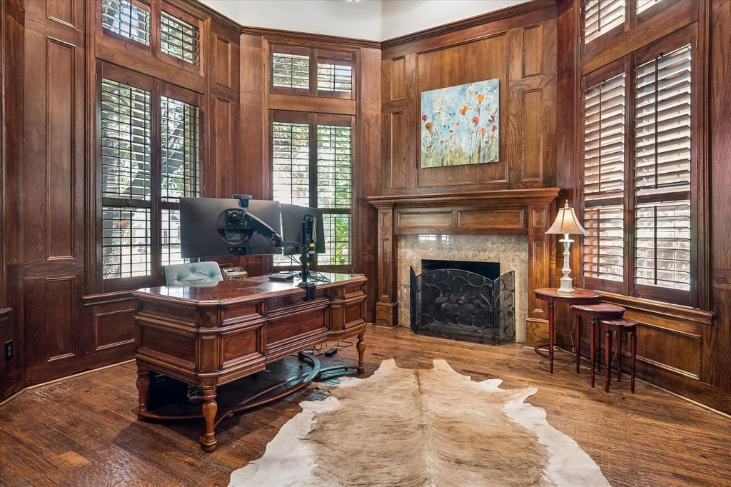 2901 Hidden Creek Lane