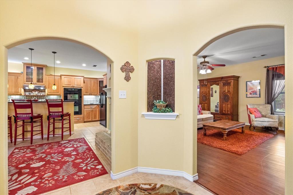Decordova Bend Estate - Residential