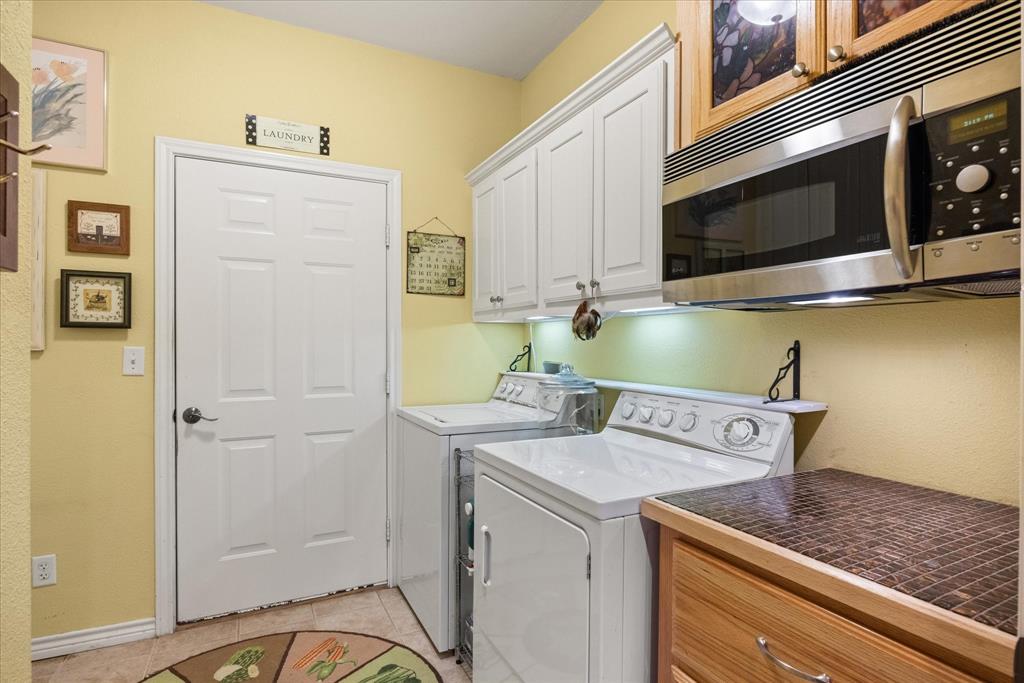 Decordova Bend Estate - Residential