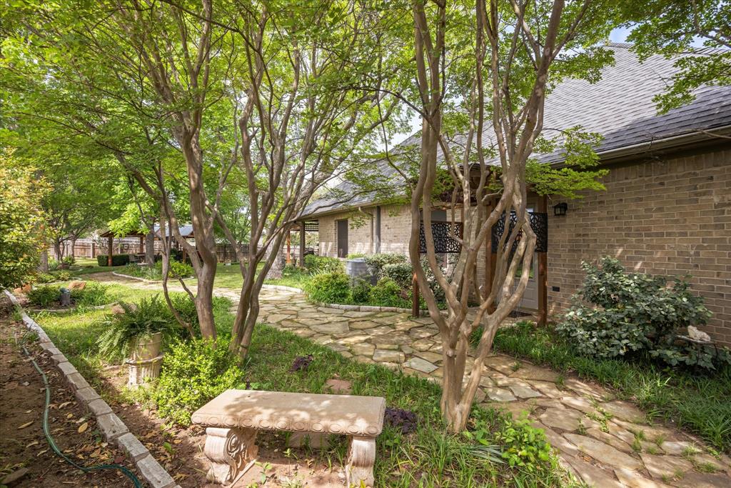 Decordova Bend Estate - Residential