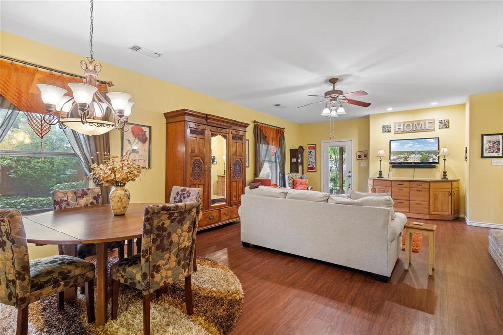 Decordova Bend Estate - Residential
