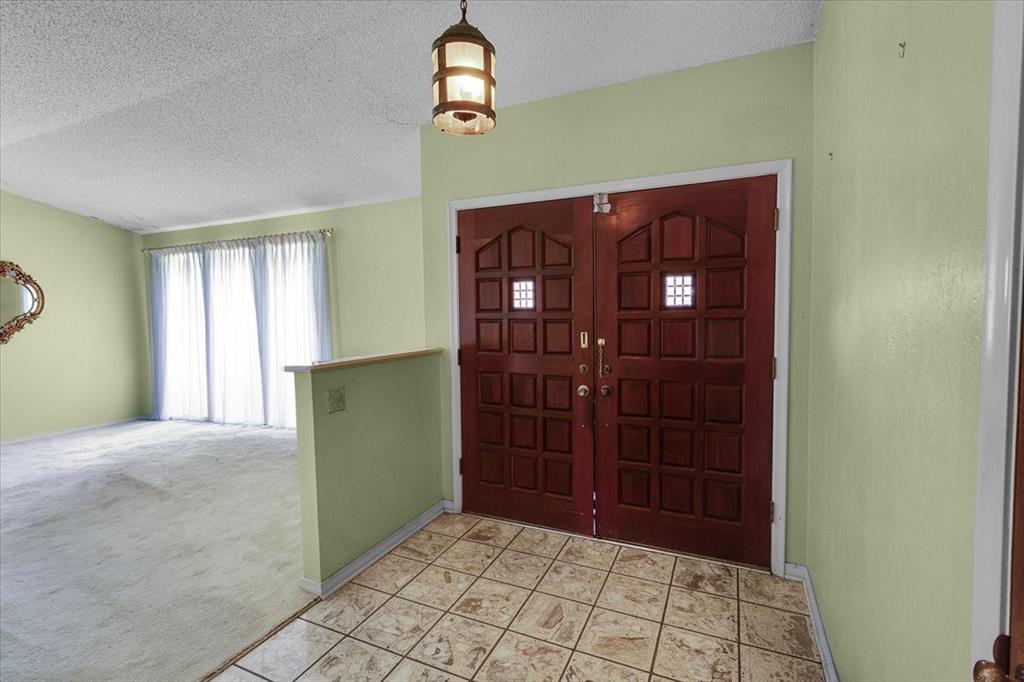 1811 Reynoldston Lane