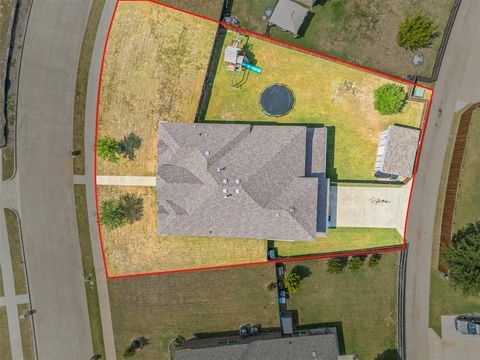 1725 Sagewood Drive DeSoto TX 75115