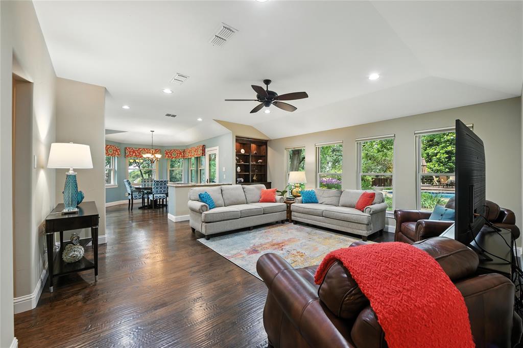 Double Oak, Texas 75077, United States, 4 Bedrooms Bedrooms, ,4 BathroomsBathrooms,Residential,Active,154885