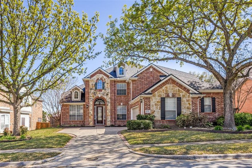 McKinney TX home for sale in Virginia Woods, McKinney ISD, Collin County, North Texas, Dallas Fort Worth, 4 bedroom 4 bathroom home, first floor primary suite, gourmet kitchen, media room, game room, home office, luxury traditional two story home, move in ready, family friendly neighborhood, Historic Downtown McKinney, Highway 75, Highway 380, spacious home with open concept floor plan and exceptional curb appeal. Beautifully maintained McKinney Texas home for sale in the desirable Virginia Woods subdivision, located in Collin County and served by McKinney ISD. This traditional two story home offers exceptional curb appeal, a brick and stone exterior, attached garage, interior lot, & a family friendly neighborhood setting. Inside you will find soaring ceilings, abundant natural light, an open concept floor plan, formal living and dining areas, and a layout designed for entertaining and everyday living. The gourmet kitchen features a gas cooktop, double ovens, stainless steel appliances, kitchen island, built in cabinetry, and oversized walk in pantry. The private first floor primary suite offers a spa style ensuite bath with dual vanities, soaking tub, separate shower, and large walk in closet. Upstairs includes three spacious secondary bedrooms, two full bathrooms including a Jack and Jill bath, a large game room, dedicated media room, and built in study nook, creating flexible space for a home office, playroom, guest suite, or additional living area. Conveniently located near Historic Downtown McKinney Square, shopping, dining, major retail, top rated schools, Highway 75, and Highway 380, this move in ready home in McKinney TX offers access to North Texas and the greater Dallas Fort Worth area. If you are searching for a 4 bed 4 bath home in McKinney, a Virginia Woods home for sale, a Collin County home, a McKinney ISD home, a home with media room, a home with game room, a home with office, or a spacious home with first floor primary suite, this property delivers.