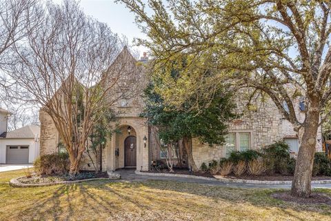 Photo of 6428 Lavendale Avenue, Dallas, TX 75230 (MLS # 21195109)