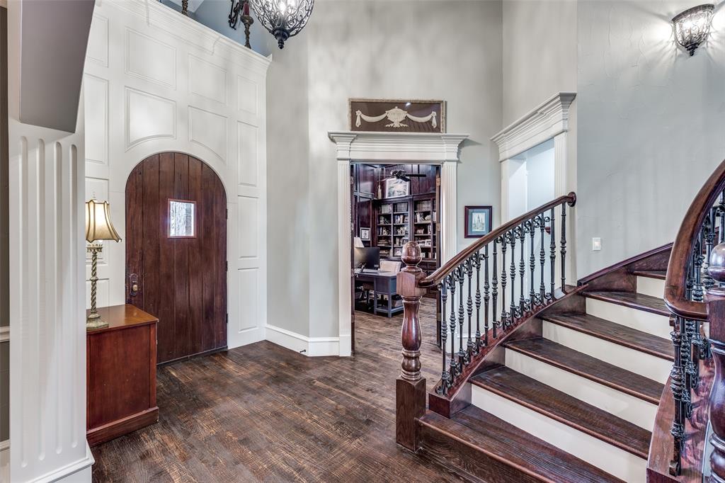 6428 Lavendale Avenue