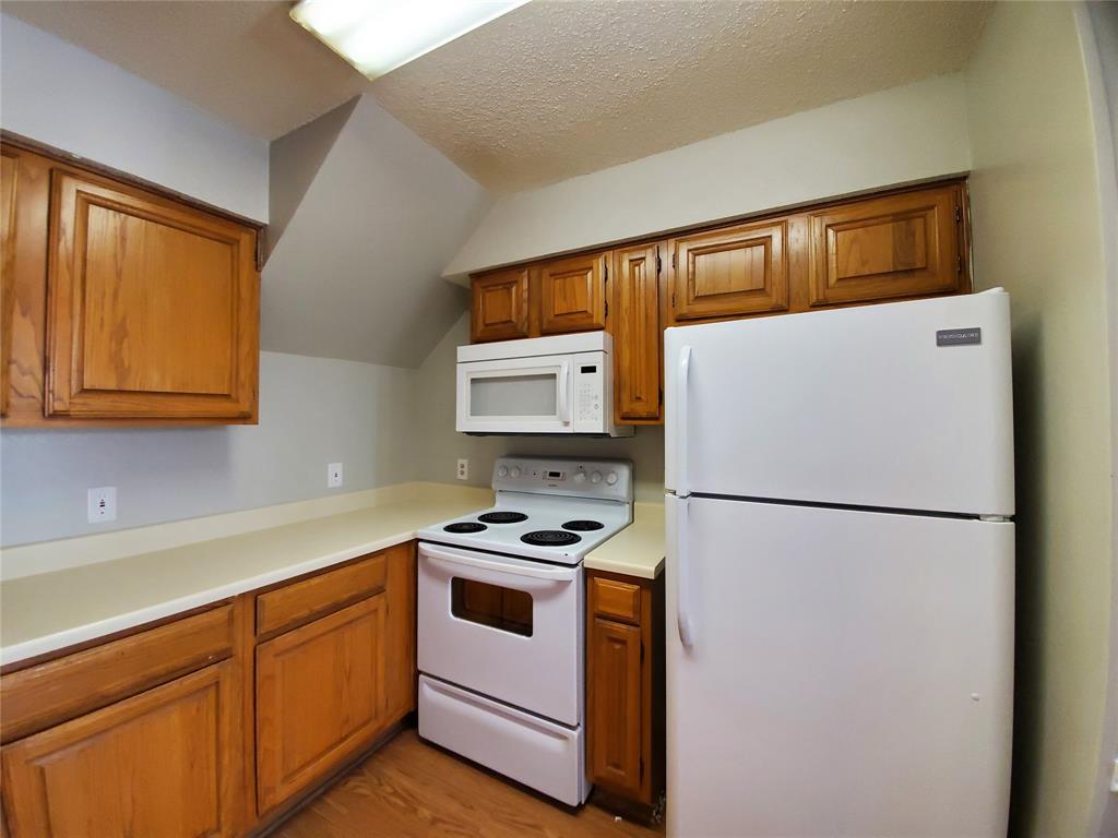 Benchmark 2 - Residential Income