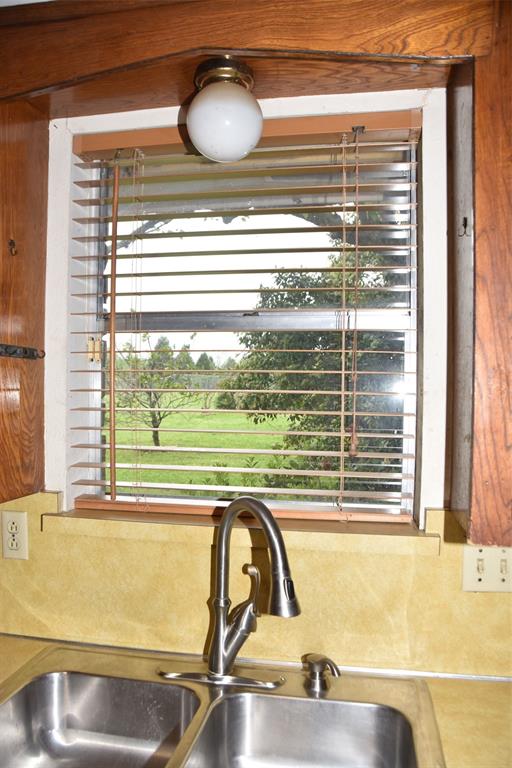 ALEXANDER MCGAHEY ABST 960 PG 135 TR 9 ACS 2.096 V - Residential