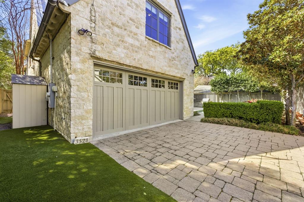 University Heights Sec 03 - Residential