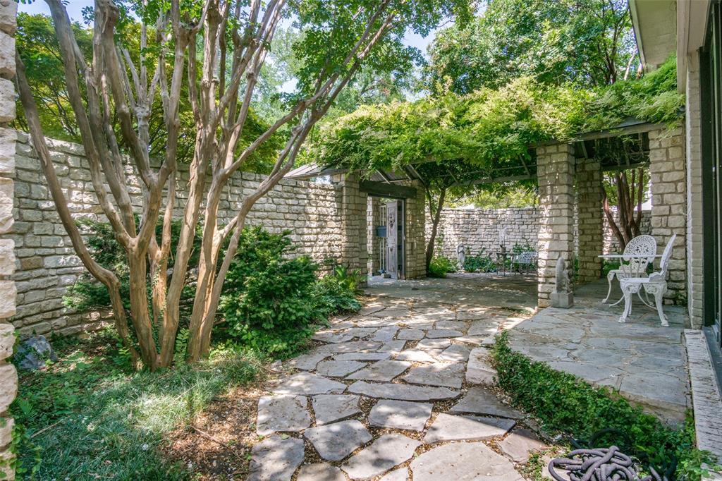 Colonial Park Add - Residential