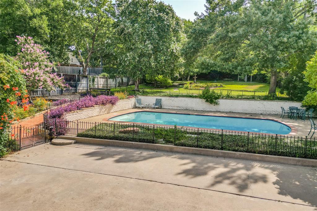 Colonial Park Add - Residential