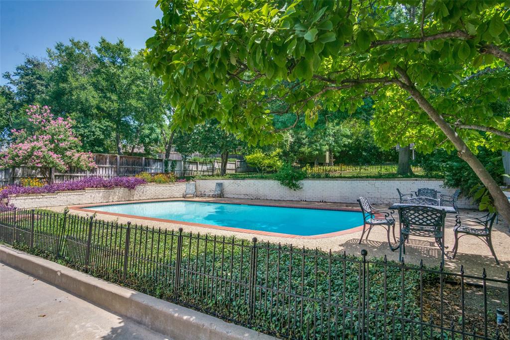 Colonial Park Add - Residential