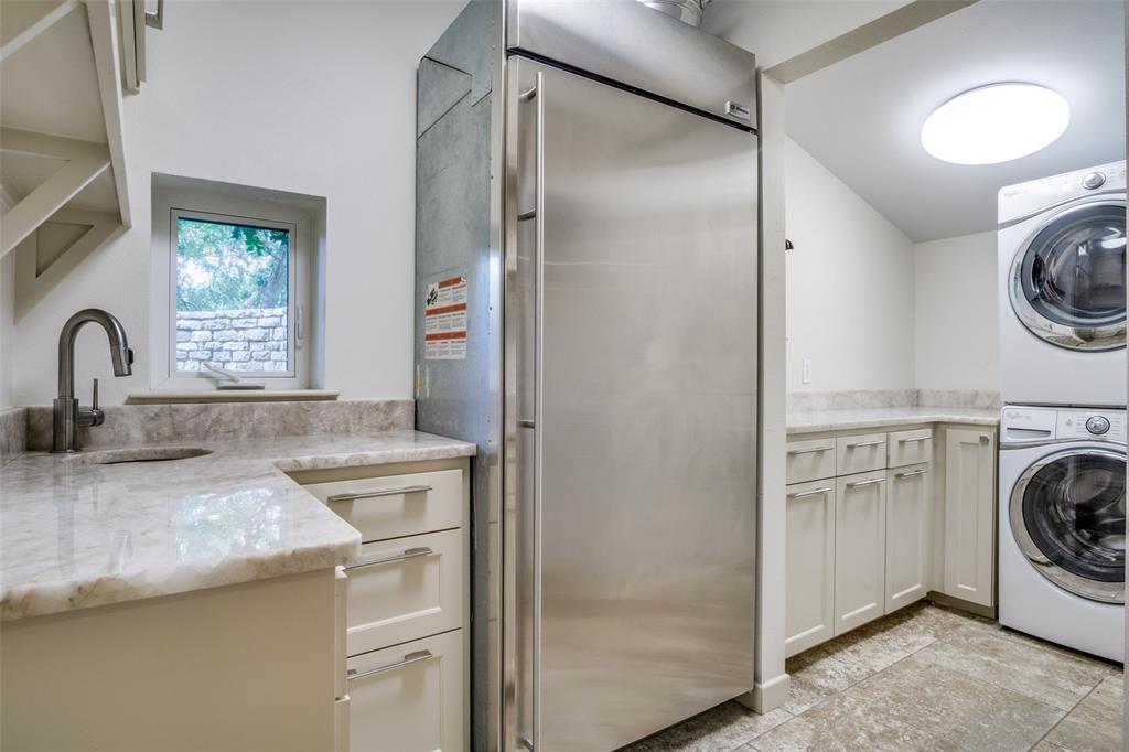 Colonial Park Add - Residential