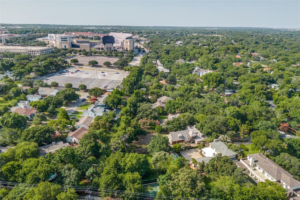 Colonial Park Add - Residential