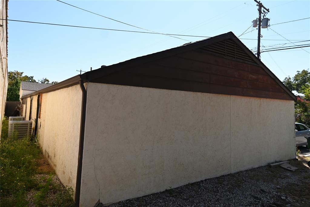 1401 Oak Knoll Drive