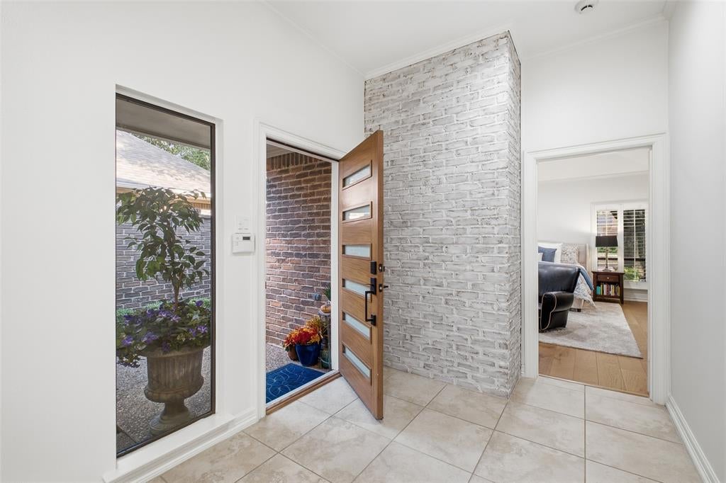 4115 Brooktree Lane