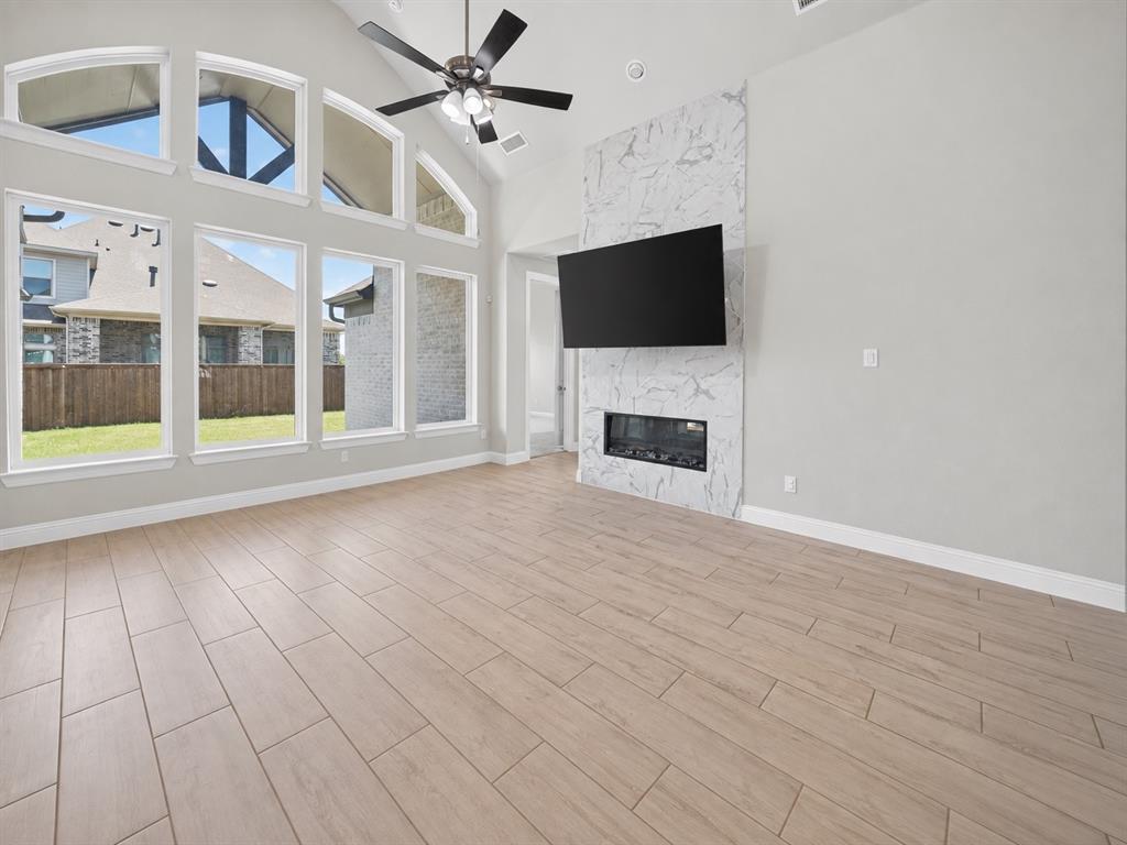 2801 Augustus Way