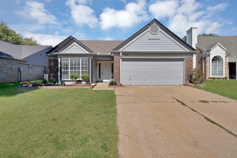 Photo of 2616 Coldstream Drive, Fort Worth, TX 76123 (MLS # 21418916)