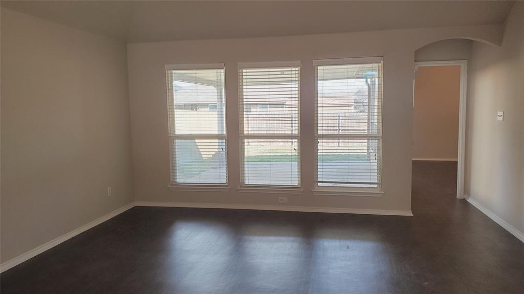 5424 Creek Hill Lane