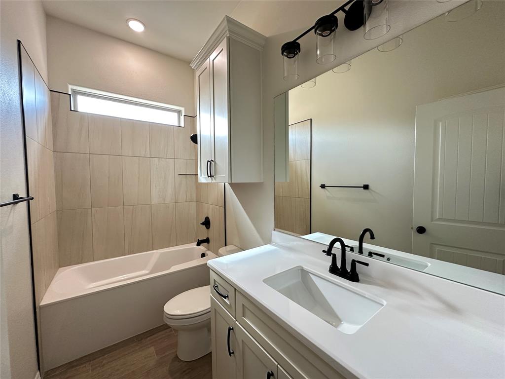 Rosenthal Estates - Residential