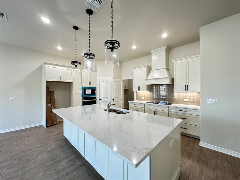 Rosenthal Estates - Residential