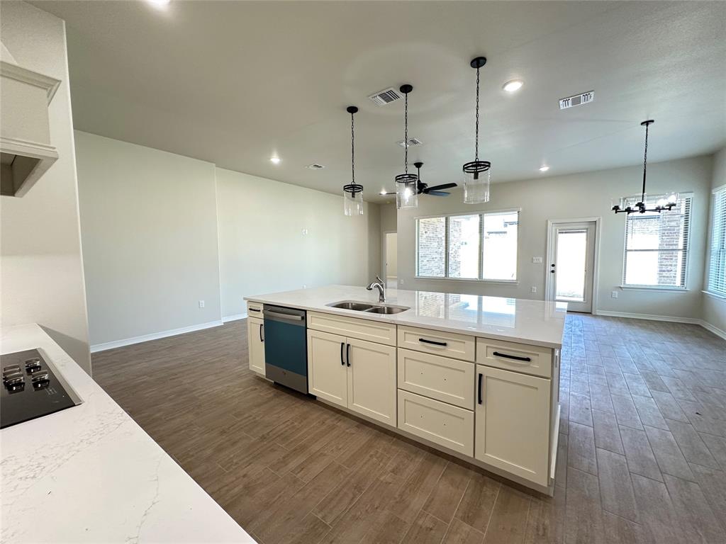 Rosenthal Estates - Residential