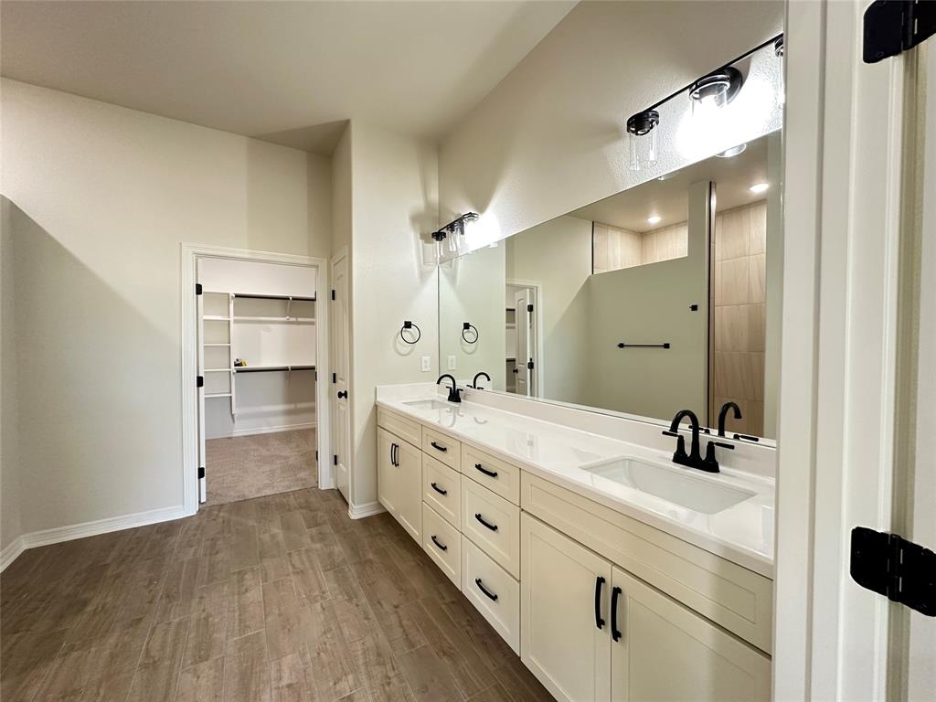 Rosenthal Estates - Residential