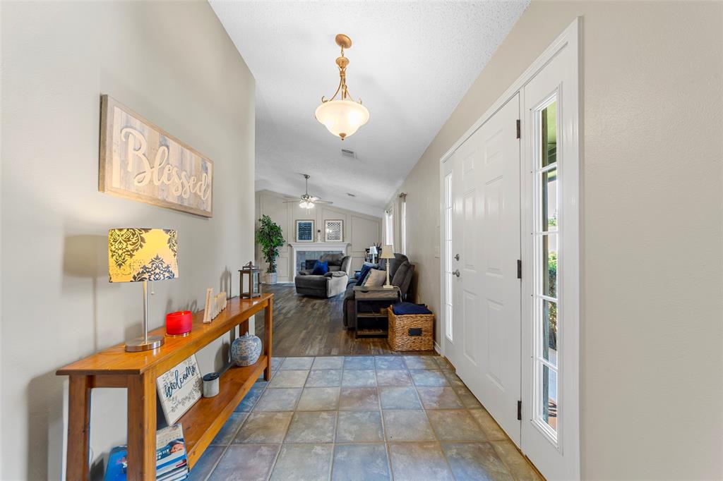 3920 Valdez Court
