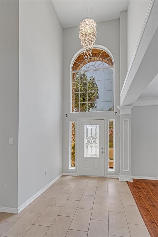 4001 Mayflower Lane