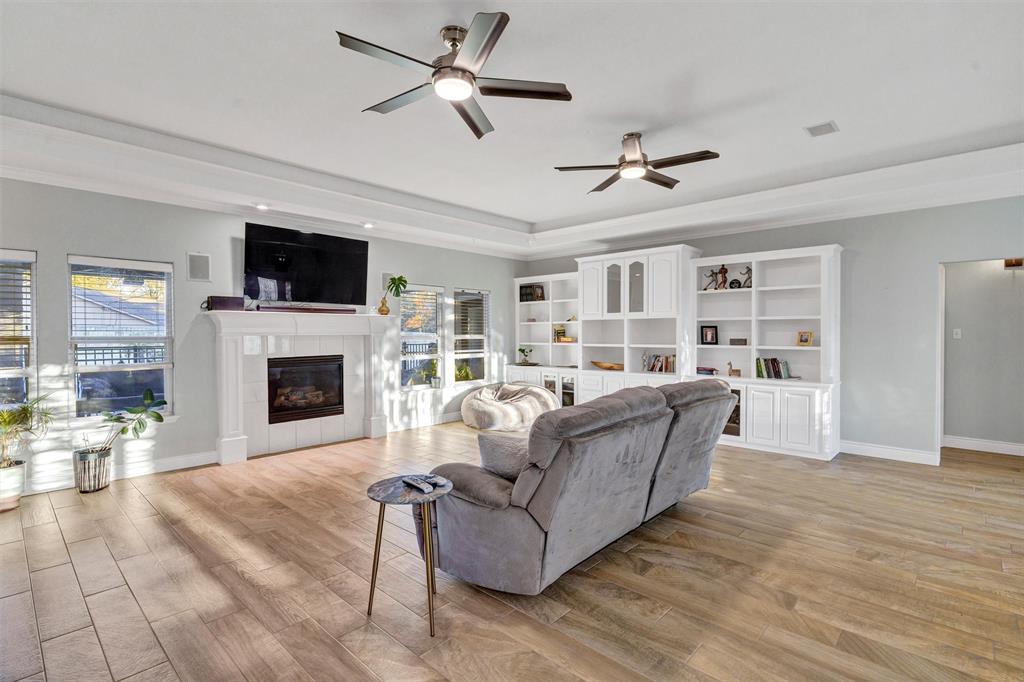 Laguna Tres Estate - Residential