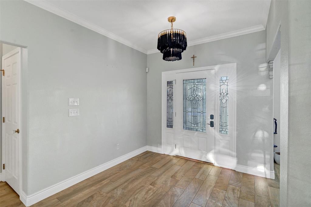 Laguna Tres Estate - Residential