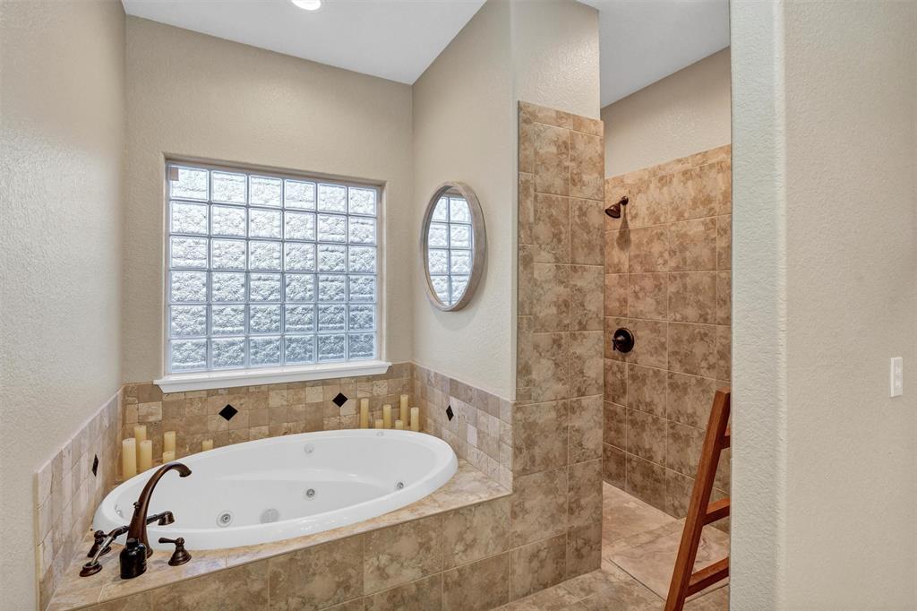 Laguna Tres Estate - Residential