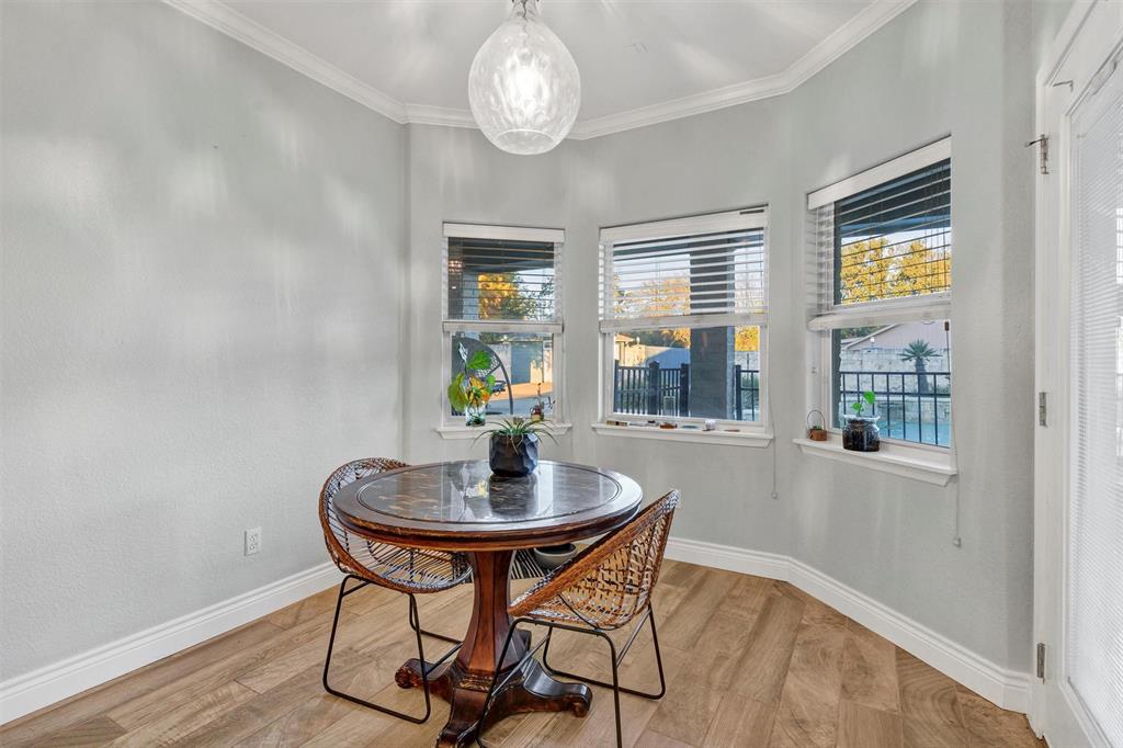 Laguna Tres Estate - Residential