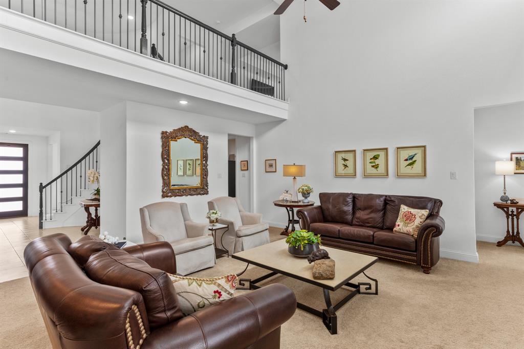 2788 Walker Way