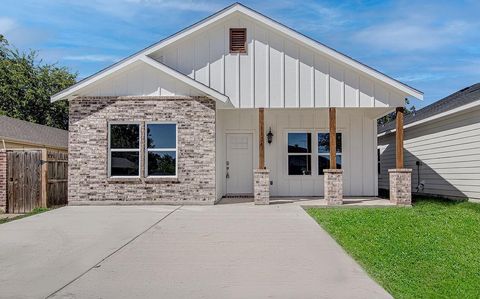 11243 Golden Triangle Circle, Fort Worth, TX 76244 - #: 20743402