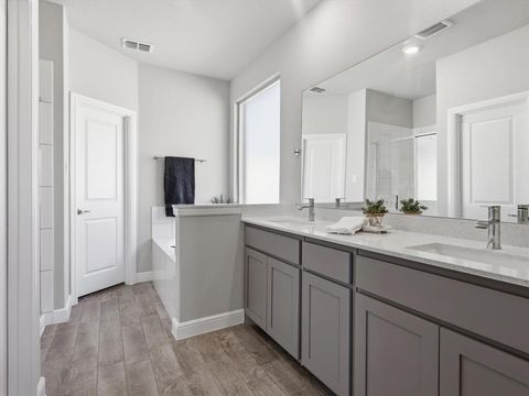 Tiny photo for 16032 Farringdon Way, Fort Worth, TX 76247 (MLS # 21195500)